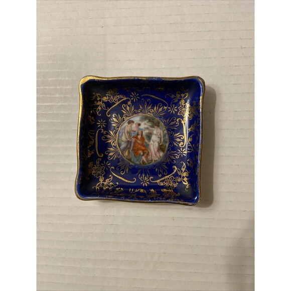 VTG Hand Painted Trinket Box & Tray By M&R . Navy & Gold. Victorian Design - Picture 3 of 7
